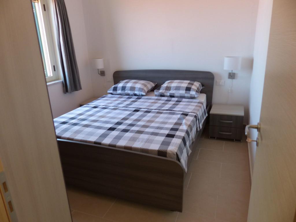 Chic Apartment In Parghelia Italy ภายนอก รูปภาพ